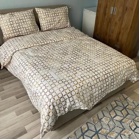 Taksim Rozenda 公寓式酒店 3*